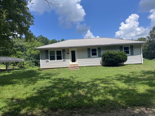 Building Photo - 350 Tanyard Hollow Rd