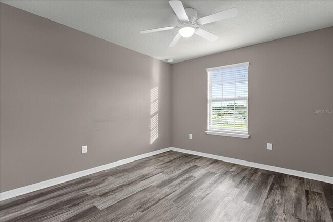 Building Photo - 3504 Southern Cross Lp