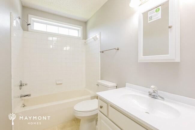 Building Photo - 202 Pheasant Ridge Dr