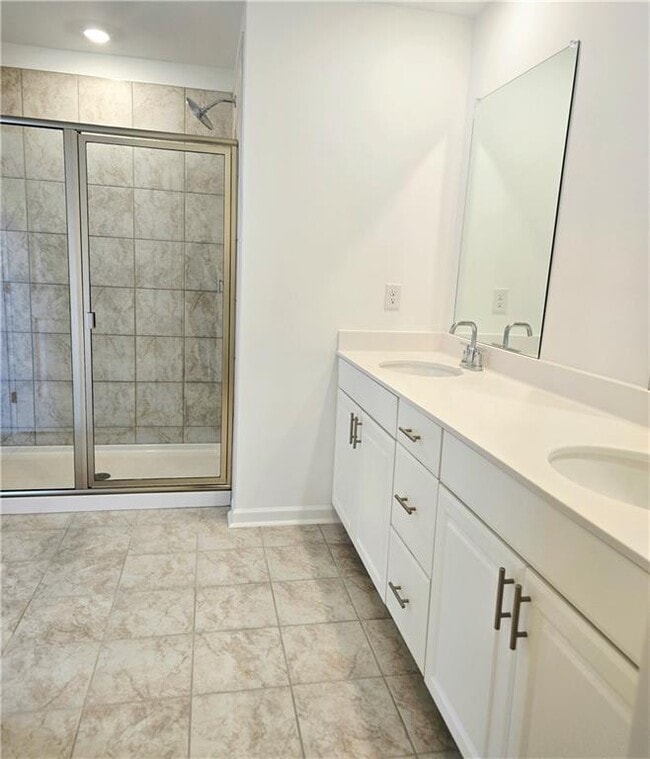 Building Photo - 6234 Kenbrook Dr