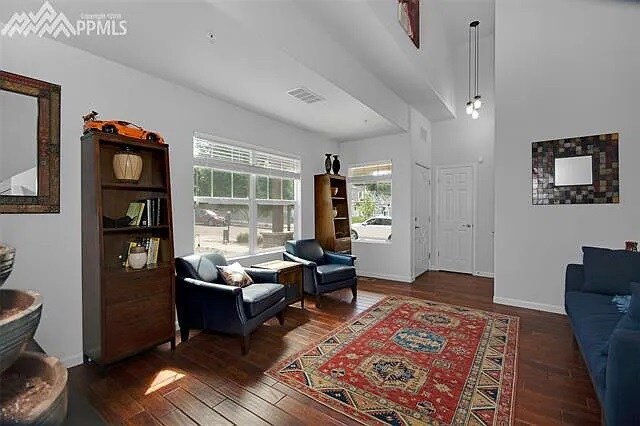 Building Photo - 2083 St Claire Park Aly