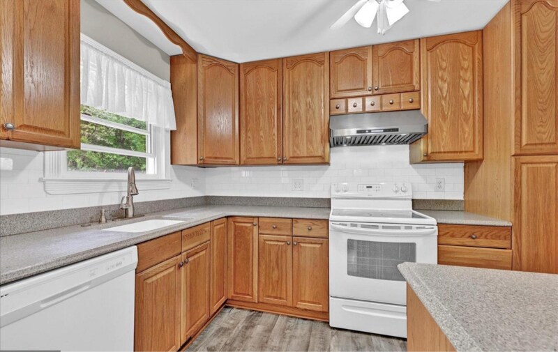 Building Photo - 3449 Santee Rd