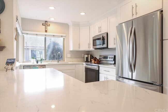 Building Photo - 16872 Cod Cir