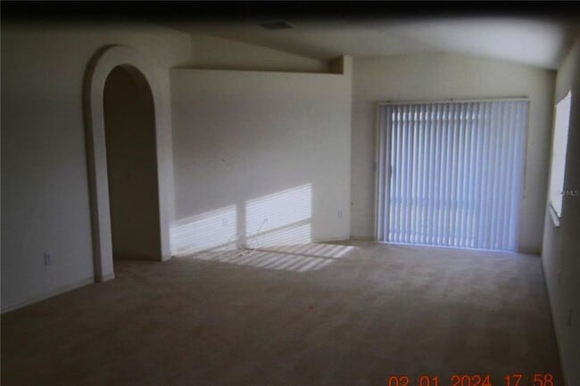 Building Photo - 25820 Crippen Dr