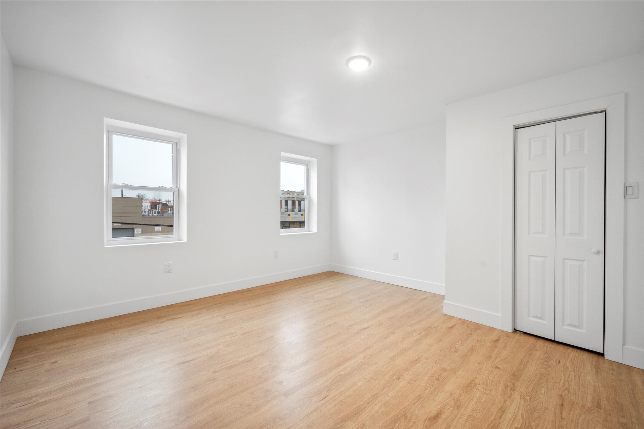 Building Photo - 1505 N Orkney St