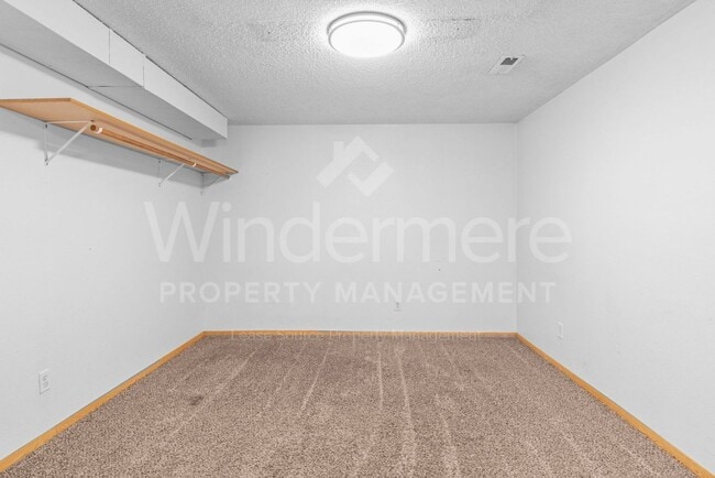 Building Photo - Charming 4-Bedroom Home – Where Comfort Meets Style