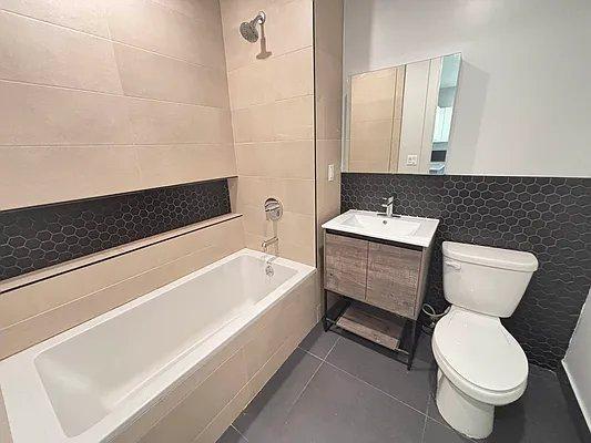 Building Photo - 2 bedroom in Bronx NY 10455