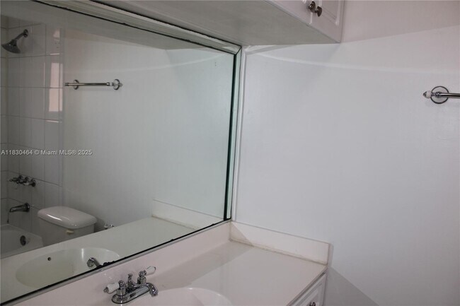 Building Photo - 2895 W 76th St