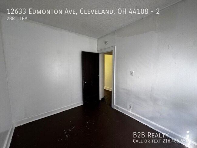 Building Photo - 12633 Edmonton Ave