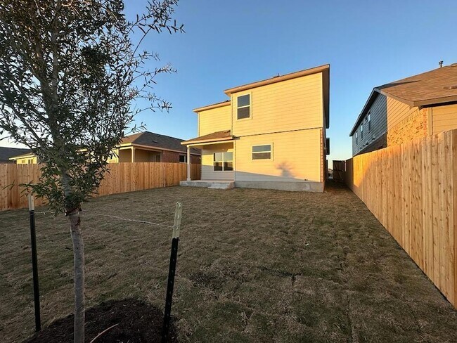 Building Photo - 336 Canley Lp