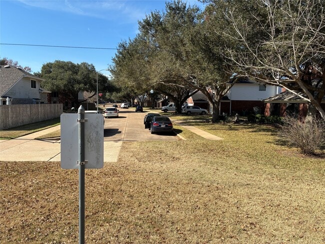 Building Photo - 1730 Pilgrim Journey Dr