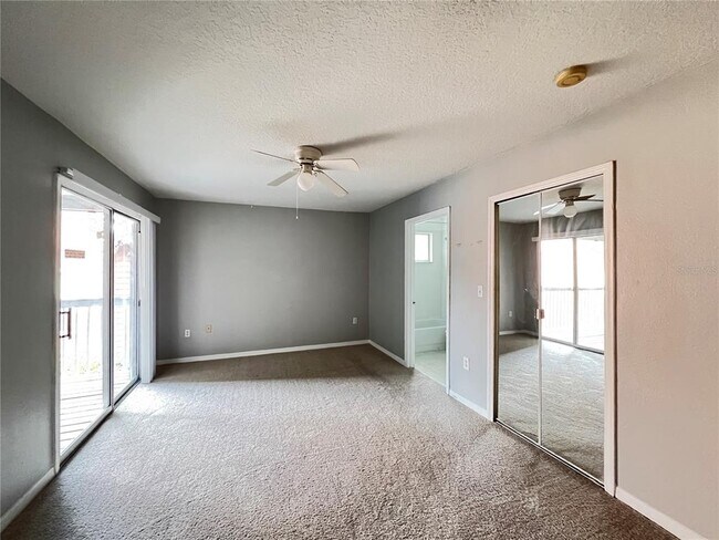Building Photo - 8710 Rain Forest Pl