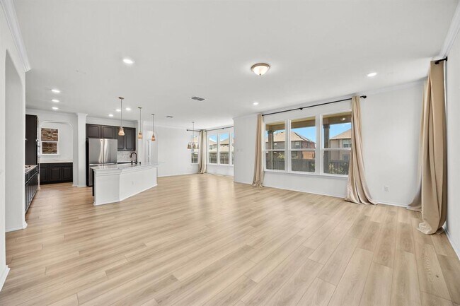 Building Photo - 3823 Forino Dr