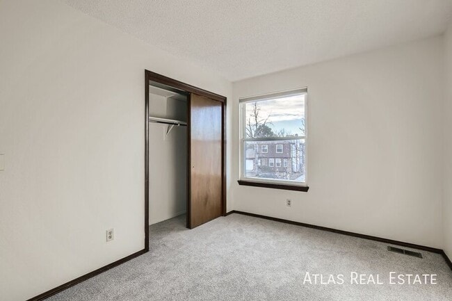 Building Photo - 11403 E Ellsworth Pl
