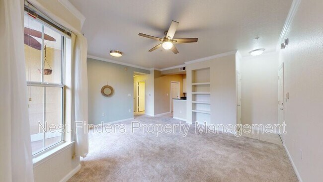 Building Photo - 8539 Gate Pkwy W