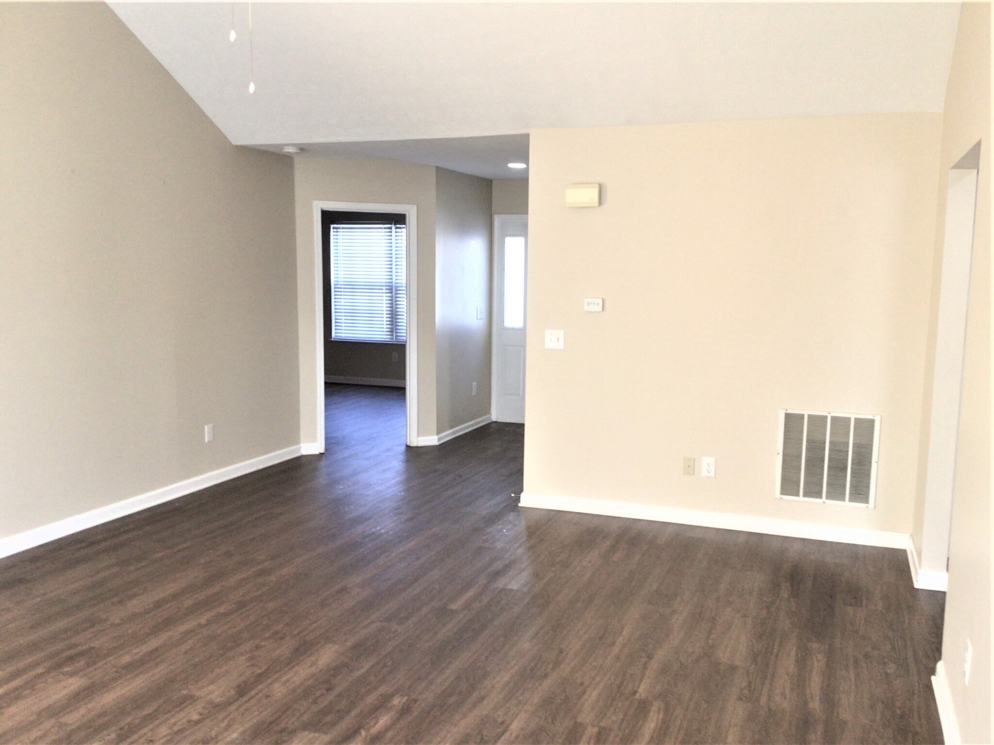 Building Photo - 2456 Miami Village Dr