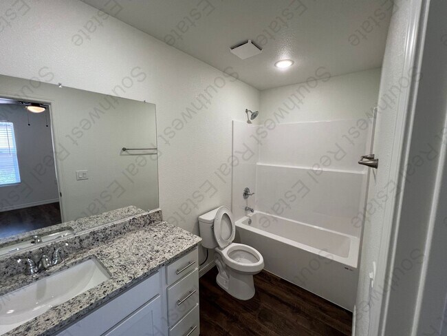 Building Photo - 2129 Bobwhite Ct