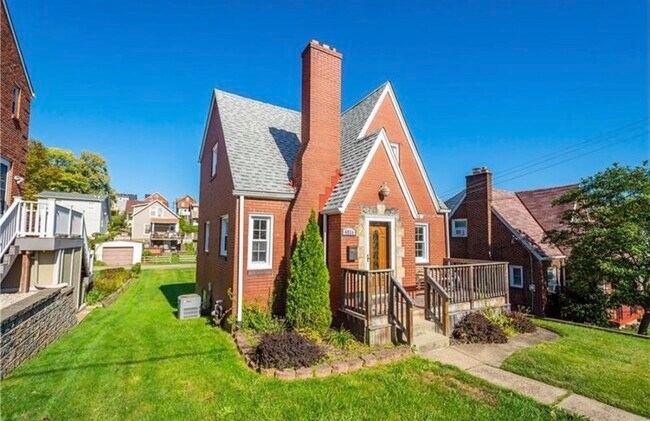 Building Photo - 4014 Fairfield Ave