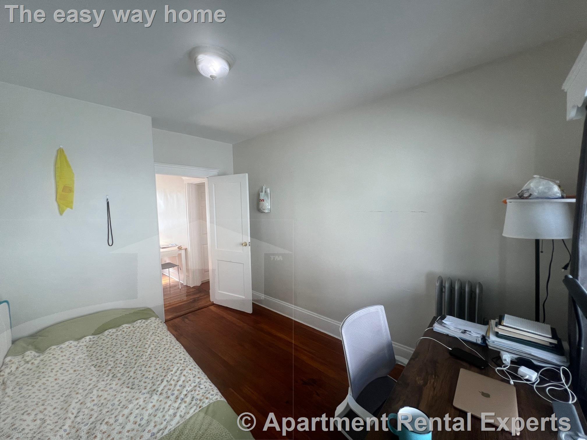 Building Photo - 73 Frederick Ave