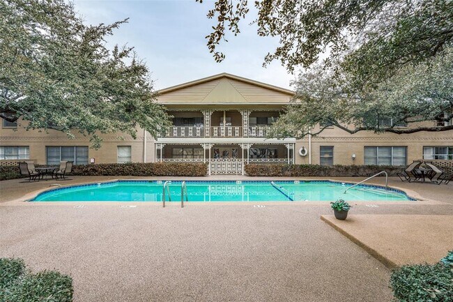 Building Photo - 6115 Averill Way