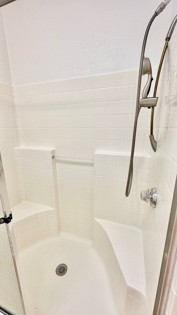 Building Photo - Light, Bright, and Freshly Updated Home in the Gated & Desirable Champagne Village 55+ Community!