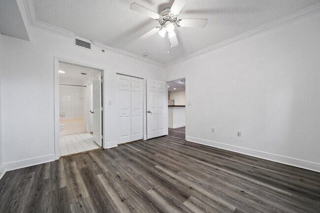 Building Photo - 1803 N Flagler Dr