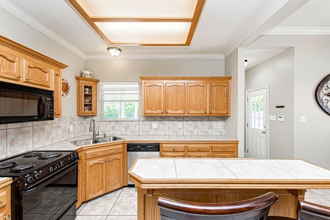 Building Photo - 10580 Springglen Ct