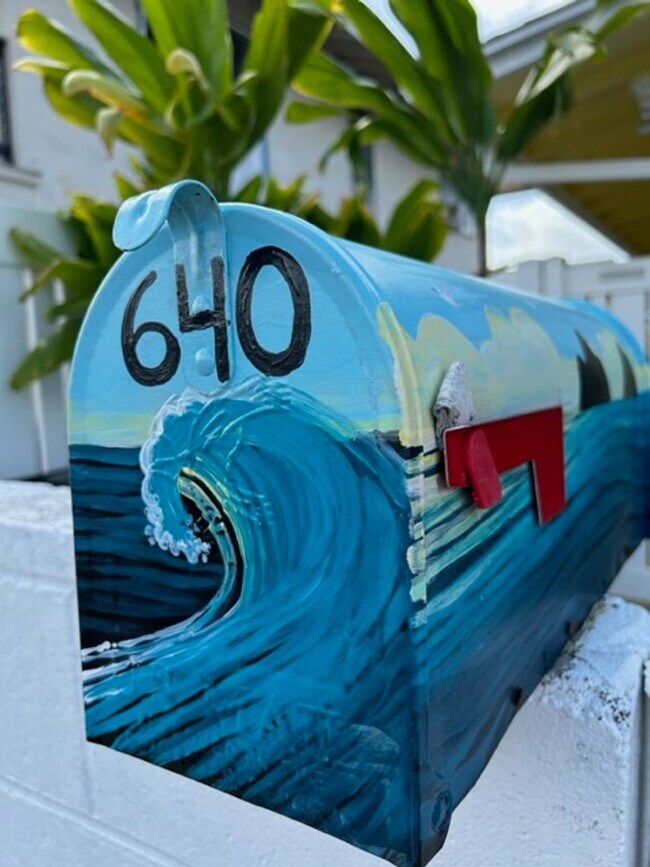 Building Photo - Available on 12/16/25, spacious 1570 sq ft, 3 Bedrooms, 2 Baths, 2 Car Garage Single-Family Home ...