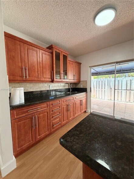 Building Photo - 7000 NW 173rd Dr