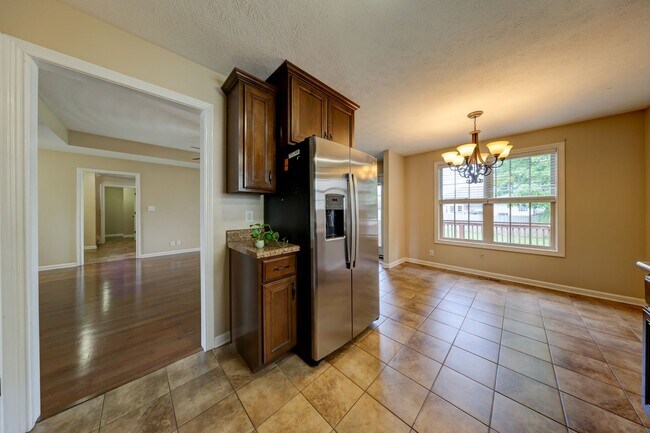 Building Photo - 2924 Brewster Drive