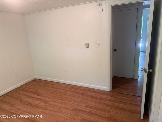 Building Photo - 5179 Arrowhead Ln