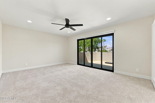 Building Photo - 10484 E Fanfol Ln