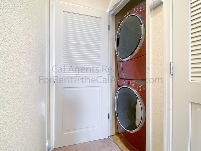 Building Photo - 1568 Brunswig Ln