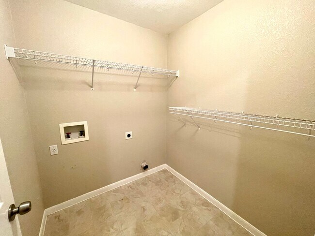 Building Photo - Charming 3-Bedroom Oasis in Round Rock
