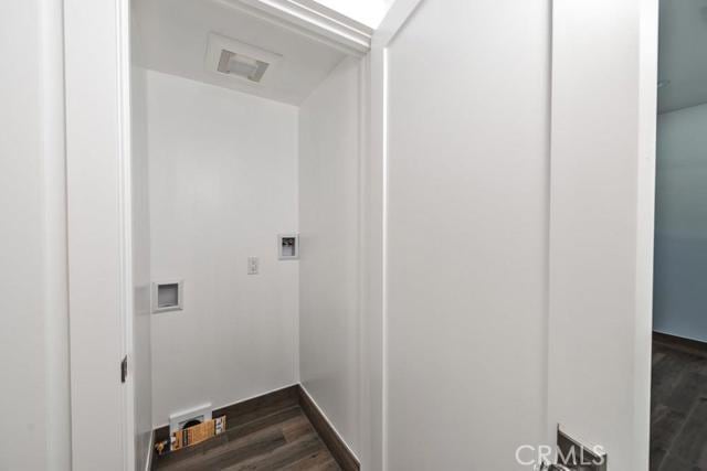 Building Photo - 545 N Olive St