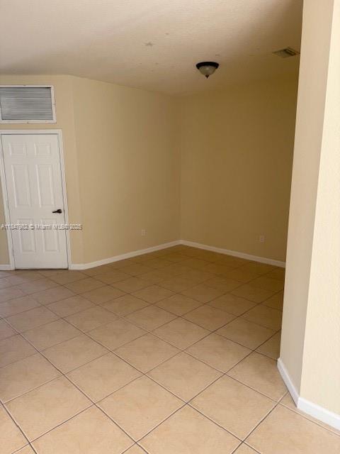 Building Photo - 1713 SW Umbria St