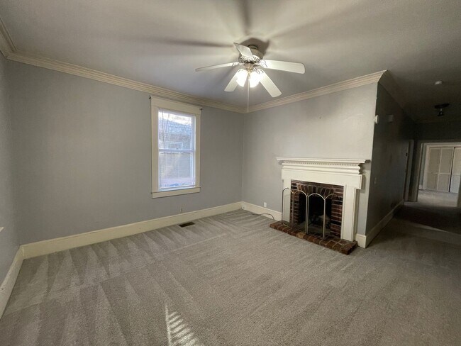 Building Photo - 302 S Edisto Ave