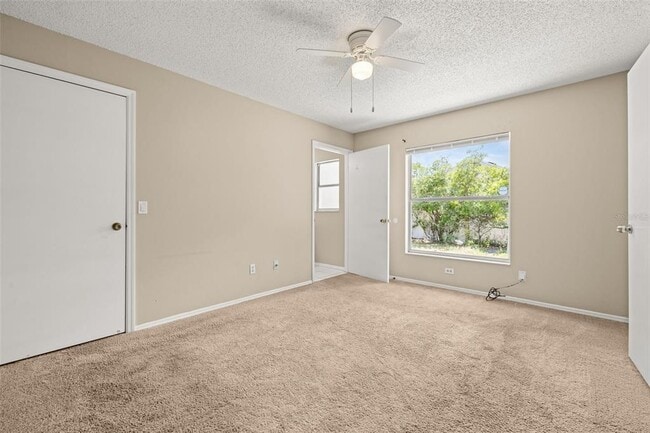 Building Photo - 14772 Laguna Beach Cir