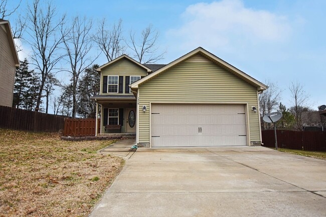 Primary Photo - Pet Friendly Three Bedroom!