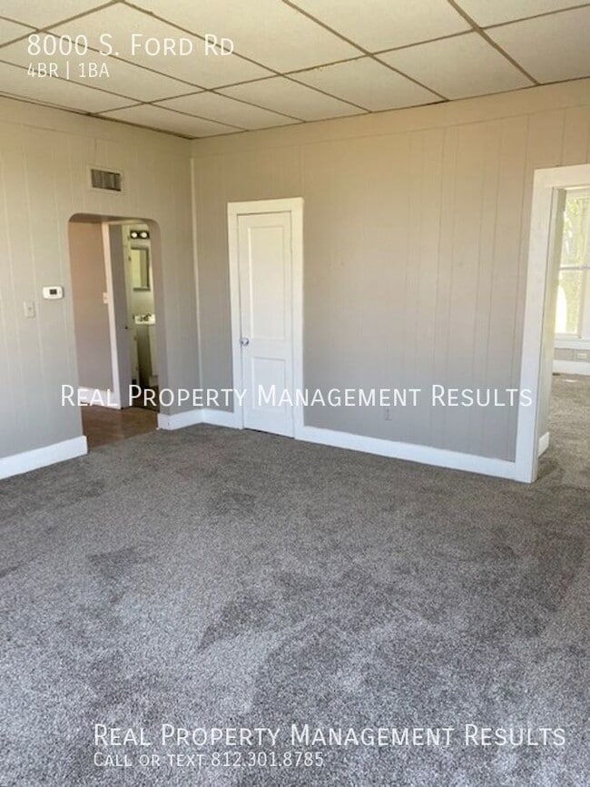 Building Photo - 8000 Ford Rd