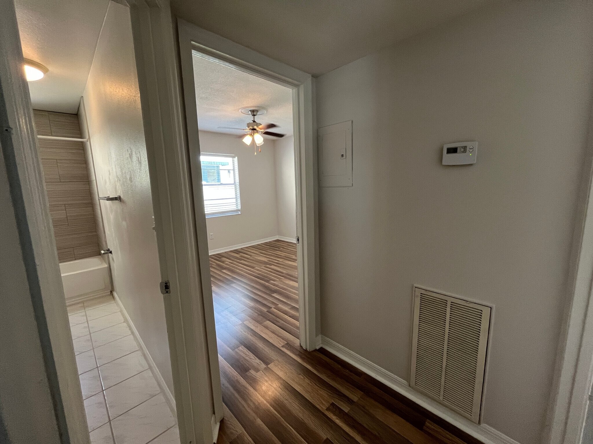 Building Photo - 310 S Orleans Ave
