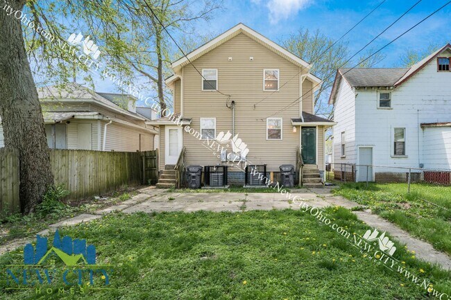 Building Photo - 30-32 Schultz Ave, Columbus, OH, 43222