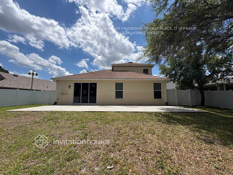 Building Photo - 27609 Edenfield Dr