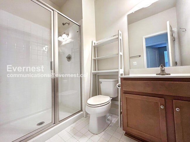 Building Photo - 43 Shepherds Hook Way