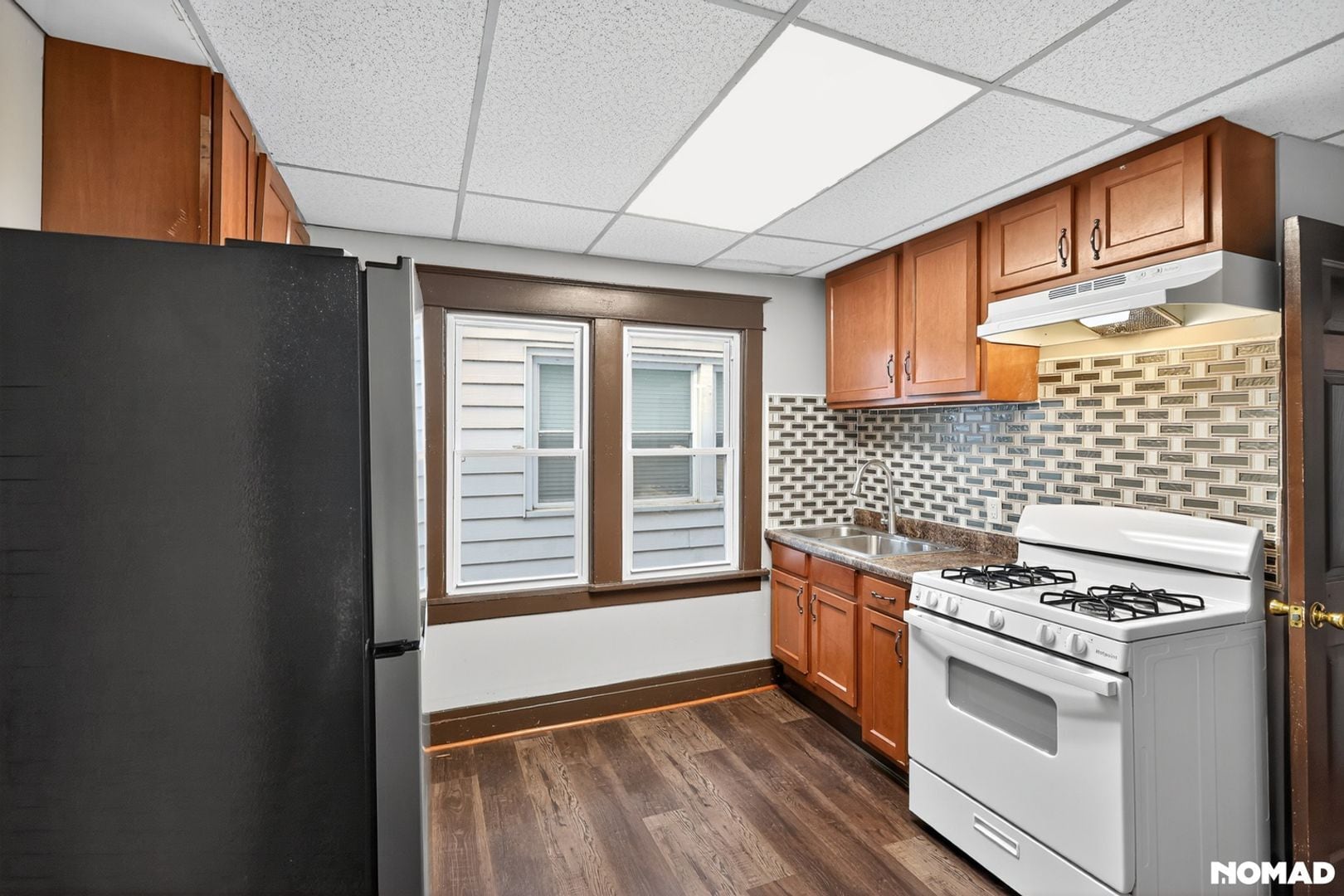 Building Photo - 118 Pries Ave