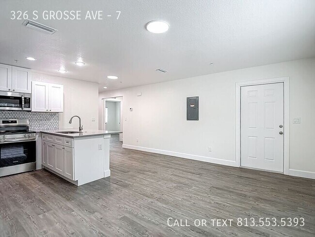 Building Photo - 326 S Grosse Ave