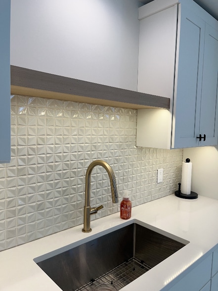 Building Photo - 7277 Yellowstone Dr