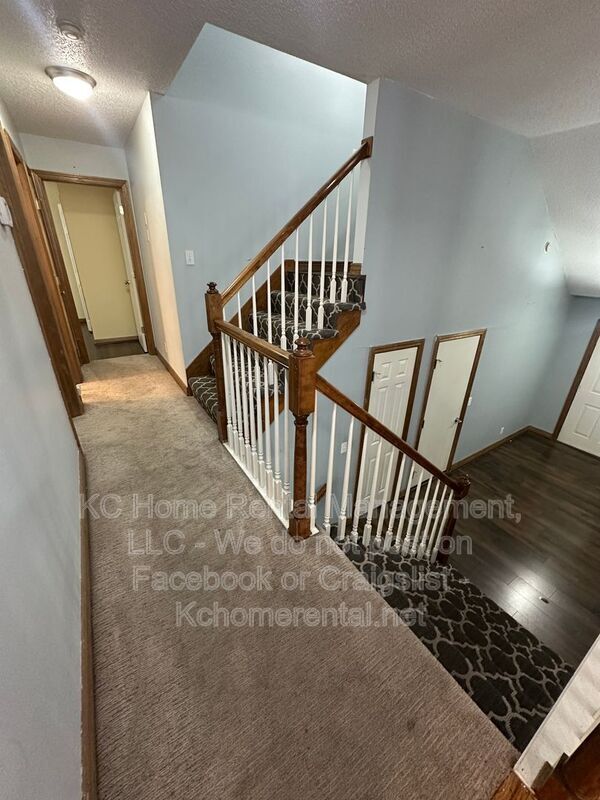 Building Photo - 15139 W 132nd St