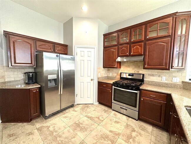 Building Photo - 14901 Babbling Brook Dr
