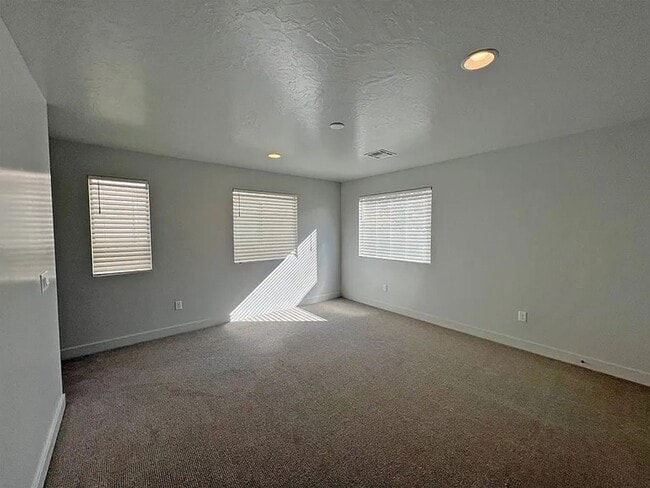 Building Photo - 4104 Phobos Ln